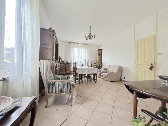 Maison vente à Les Bourroches, Dijon