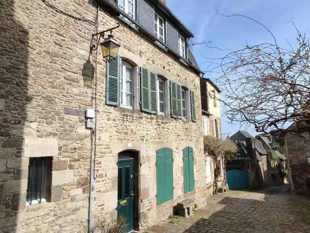 Maison vente à Intra-Muros, Dinan