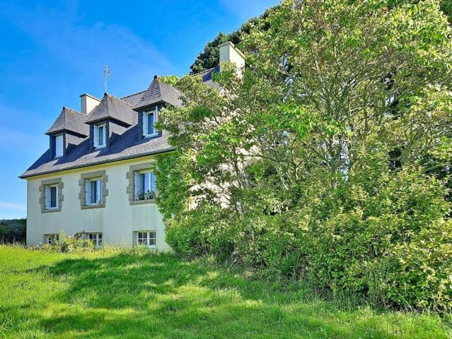 Maison vente à Kerouant, Dirinon