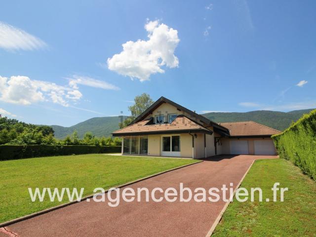 Maison vente à Vésenex, Divonne-les-Bains