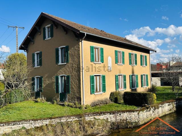 Maison vente à Anciennes papeteries de Lana, Docelles
