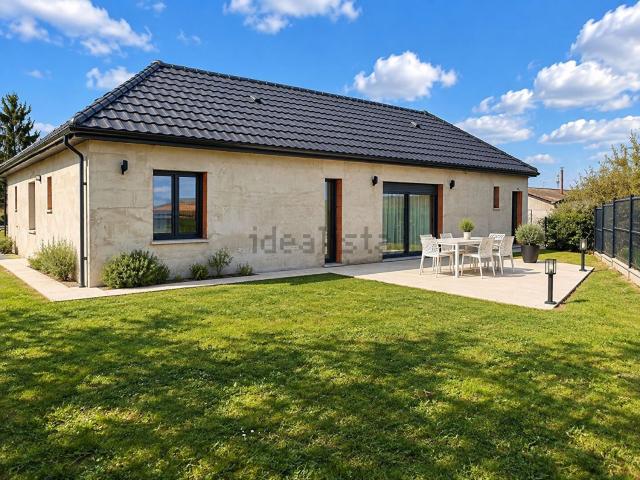 Maison vente à Dollon, Sarthe