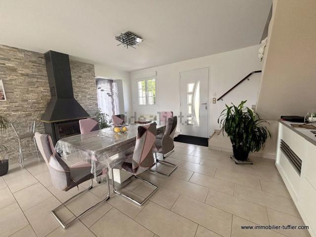Maison vente à Dollon, Sarthe