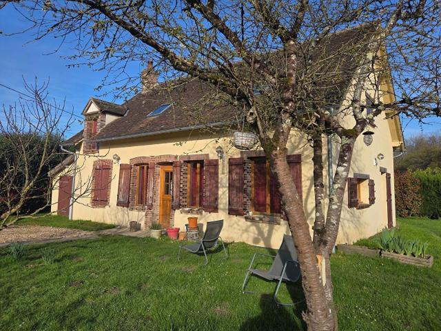 Maison vente à Les Cantins, Domats