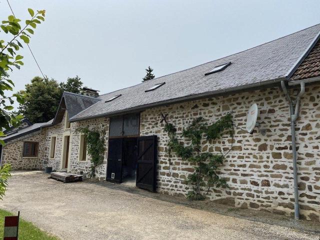 Maison vente à Le Château, Domps