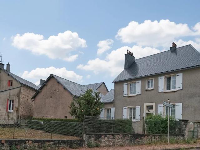 Maison vente à Château-Chinon (Ville), Planchez