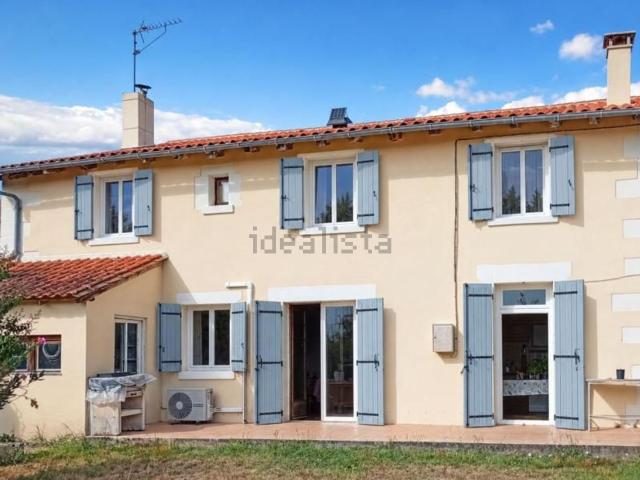 Maison vente à Mauriac, Douzillac