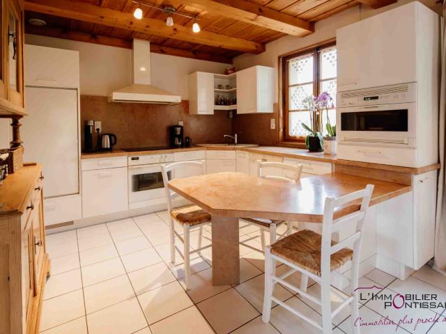 Maison vente à Pontarlier, Maisons-du-bois-lièvremont