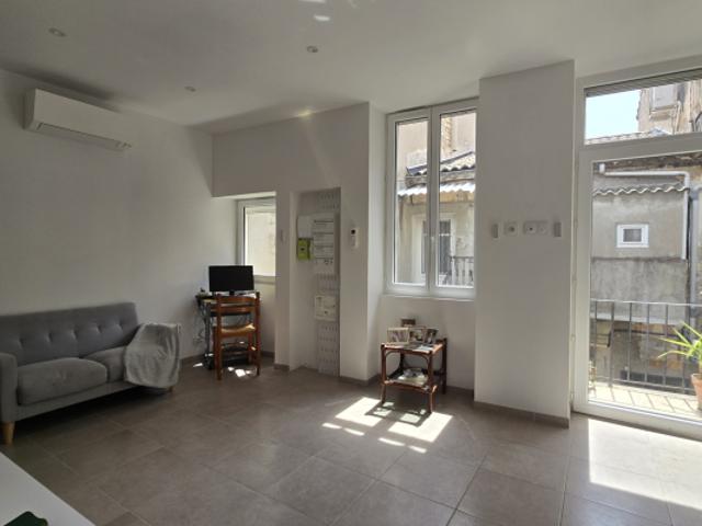 Maison vente à Nîmes, Gard