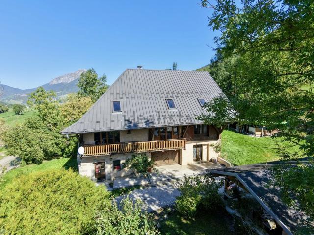 Maison vente à Le Villard, École
