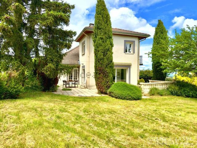 Maison vente à Les Sagnes, Écotay-l'Olme