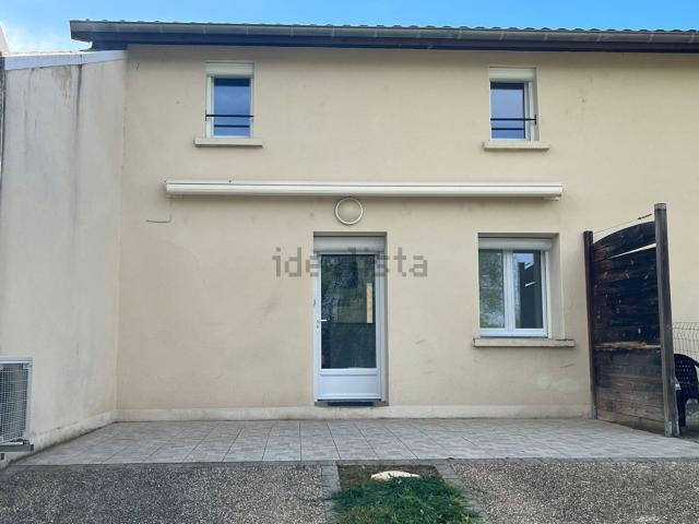 Maison location à Écuisses, Saône-et-Loire