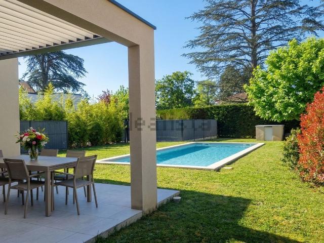 Maison vente à Écully, Rhône