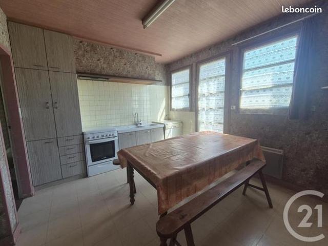Maison vente à Alençon, Mantilly