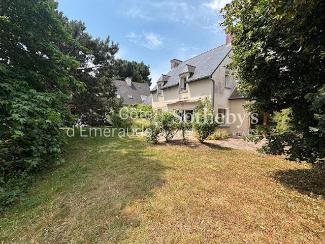Maison vente à Dinan, Bretagne