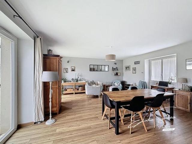 Villa vente à Angers, Soulaire-et-bourg