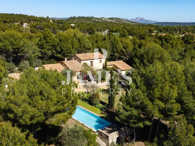 Maison vente à Arles, Mouriès