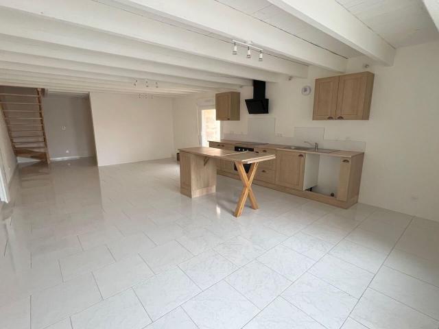 Maison location à Quartier du Pinier, Saint-Martin-Lars-en-Sainte-Hermine