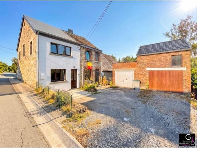 Maison location à Bende, Wallonie