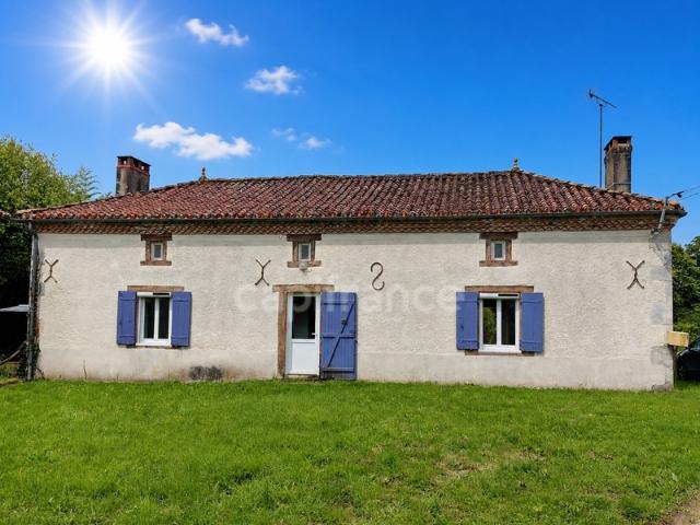 Maison vente à Montmorillon, Adriers