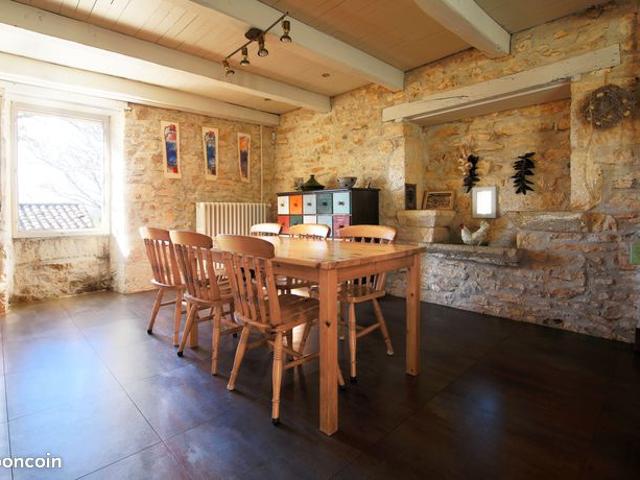 Maison vente à Cahors, Lalbenque