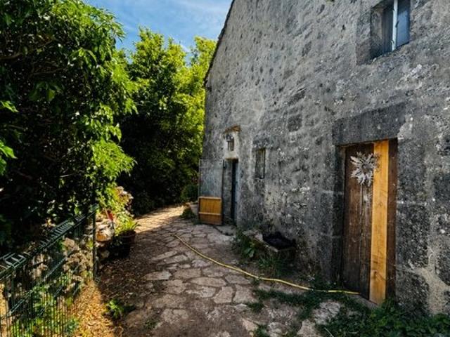Maison vente à Millau, La Couvertoirade