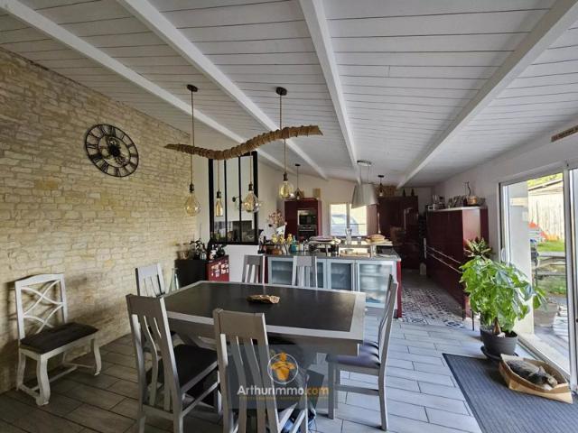 Maison vente à La Rochelle, Benon