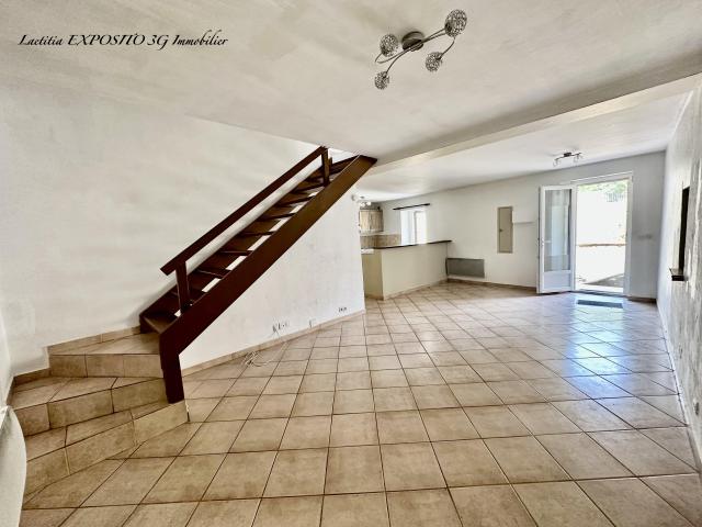 Maison vente à Nîmes, Laudun-l'ardoise
