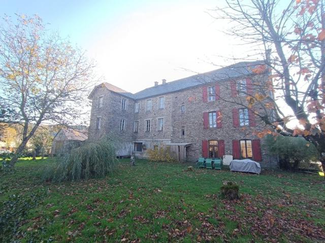 Maison vente à Millau, Salles-curan