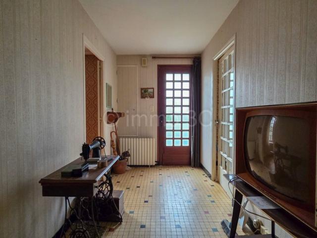 Maison vente à Niort, Sauzé-vaussais