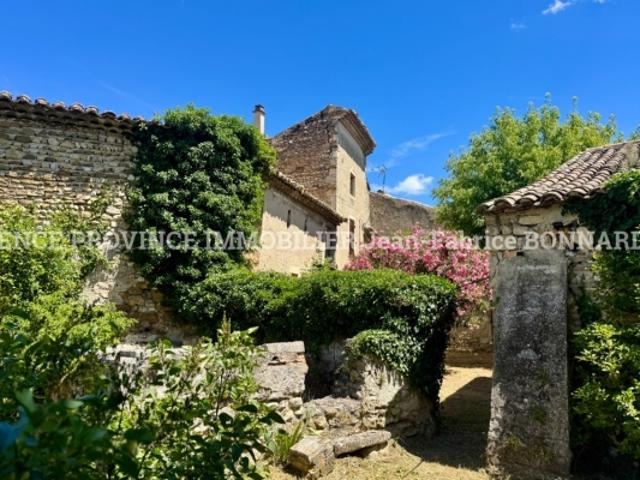 Maison vente à Carpentras, Visan