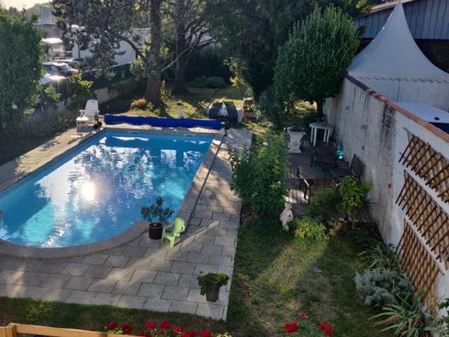 Maison vente à Angoulême, Aignes-et-puypéroux