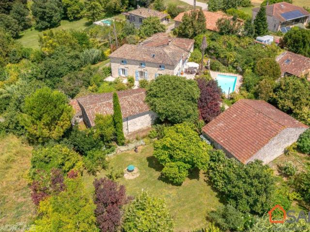 Maison vente à Montpezat