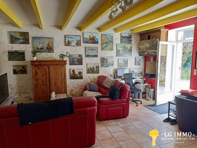 Maison vente à Jonzac, Nieul-le-virouil
