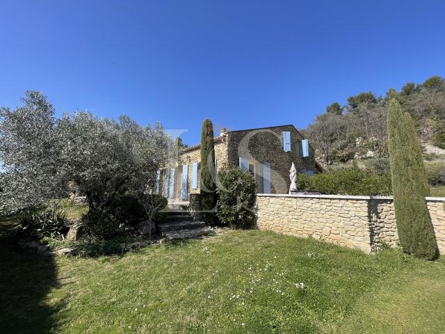 Ferme vente à Carpentras, Malaucène