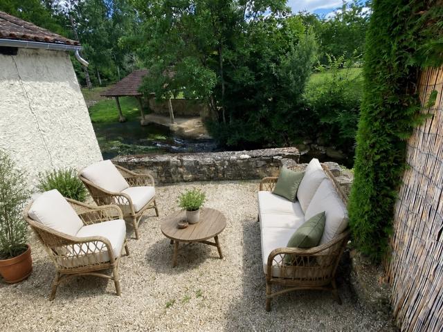 Maison vente à Nontron, Saint-front-la-rivière