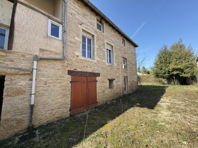Maison vente à Mâcon, Tournus