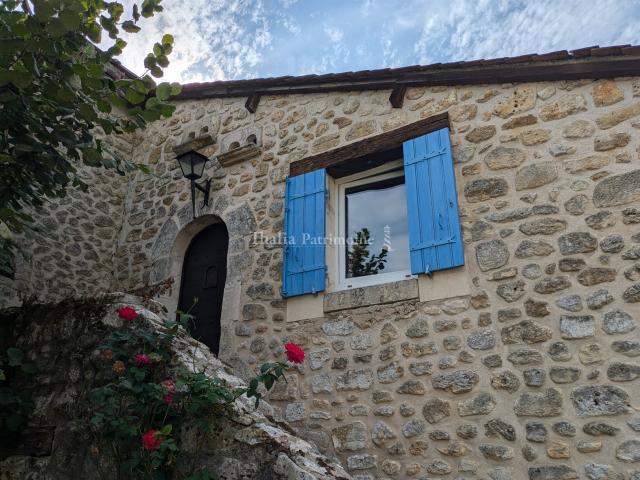 Maison vente à Nontron, Brantôme
