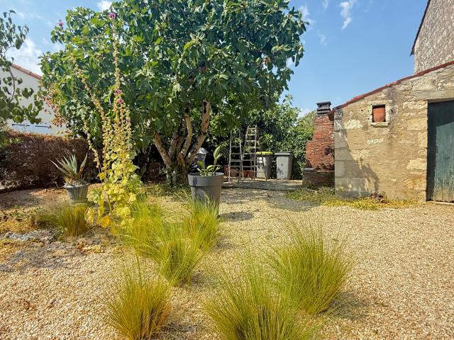 Maison vente à Bourg de Coulon, Coulon