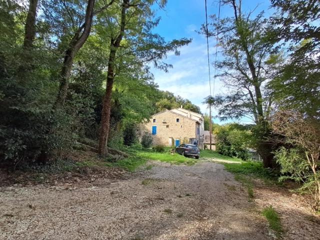 Maison vente à Privas, Saint-marcel-d'ardèche