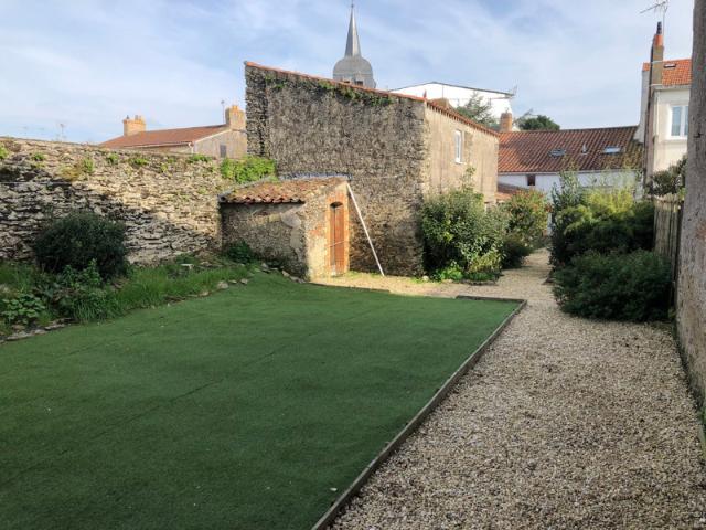 Maison vente à Les Sables-d'Olonne, Bois-de-céné