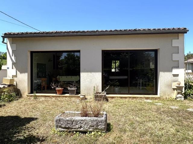 Maison vente à Jonzac, Saint-georges-des-agoûts