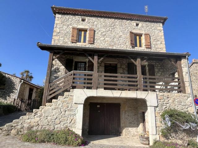 Maison vente à Tournon-sur-Rhône, Nozières