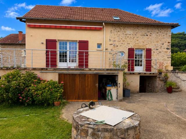 Maison vente à Figeac, Capdenac