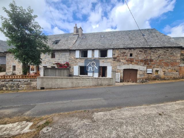 Maison vente à Saint-Flour, Saint-urcize