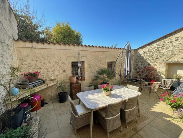 Maison vente à France métropolitaine, Saint-genès-de-blaye