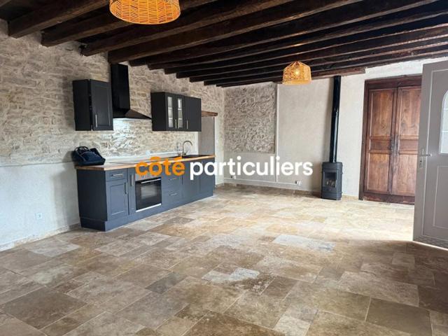 Maison vente à Saint-Amand-Montrond, Charenton-du-cher