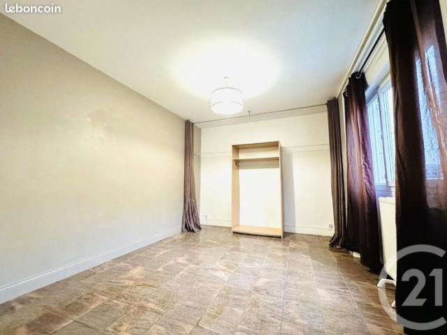 Maison vente à Plaisance, Cieux