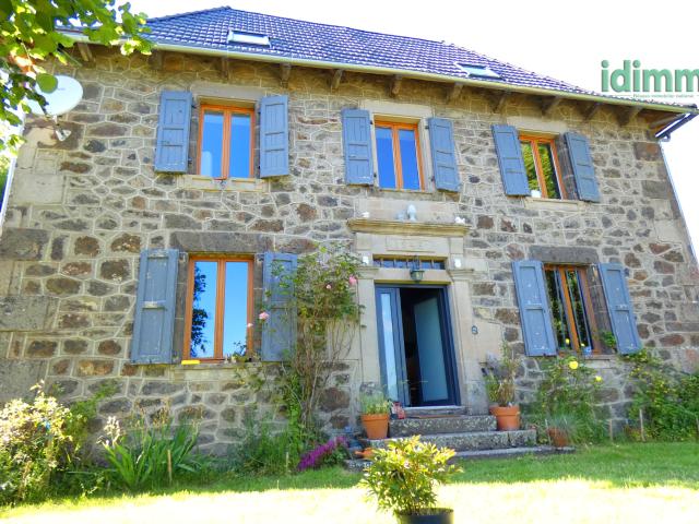 Maison vente à Aurillac, Vic-sur-cère