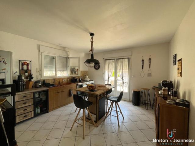 Maison location à Laval, Changé